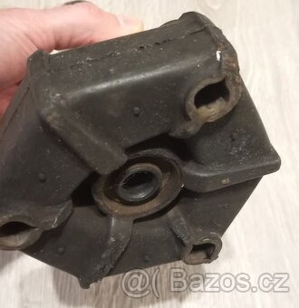 Kardanová hřídel s hardy spojkou FORD - 4
