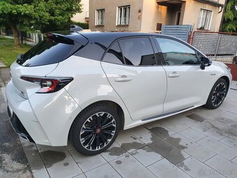 Toyota Corolla GR 1.8i Hybrid, hatchback, CZ, 1. majitel - 4