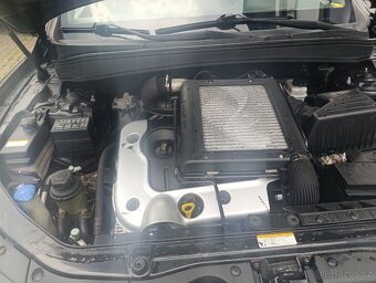 Hyundai Santa Fe - 4