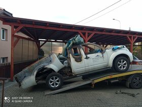 Prodám na Nissan Navara D40 2,5 140kw - 4