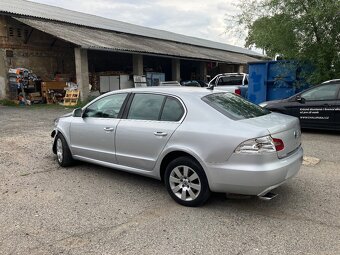 ŠKODA SUPERB II 2.0Tdi 103Kw Dsg 2012 - 4