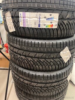 Alu kola 5x112 Volkswagen R19 original Estoril nové - 4