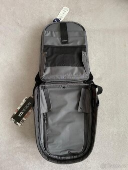 Batoh XD Design bobby hero small - 4