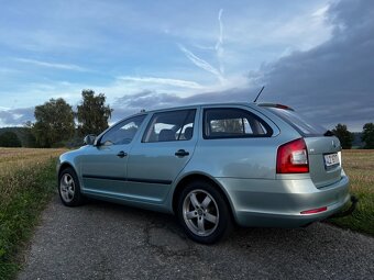 Skoda octavia combi - 4