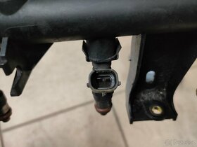 Díly z motoru - NFU - 1.6 16v 80kw - 4