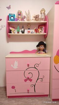 Dětský dívčí nábytek - 4