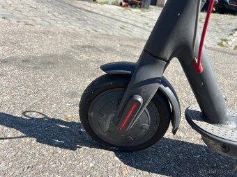 Xiaomi Mi Electric Scooter M365, vše funkční, nabíječka - 4