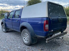 Nissan Navara D22 na náhradní díly - 4