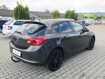 Opel Astra 1.4 Turbo 103 kW - 4