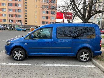 VW caddy maxi 7 míst - 4