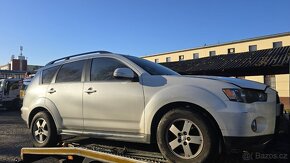 MITSHUBISHI OUTLANDER 2.2 DI-D 4N14 2012 - 4