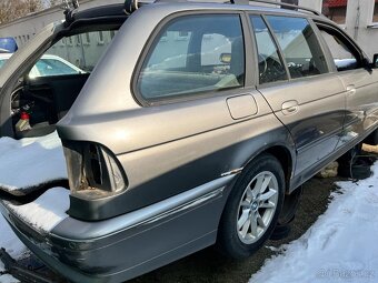 BMW e39 TOURING - 4