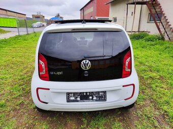 VW e-UP panorama navigace - 4