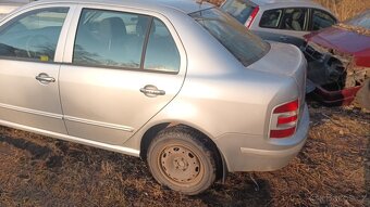 díly z Fabia 1 rok 2002 1,4MPi - 4