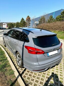 Ford Focus ST 184 kW - 4
