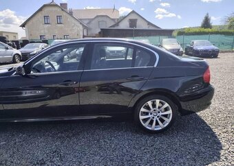 BMW Řada 3 325D Manuál, Malé Km, Klima nafta manuál 145 kw - 4