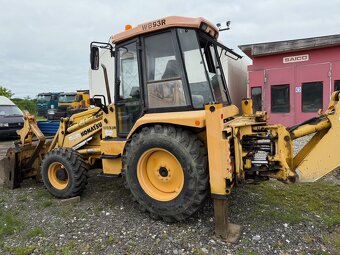 Komatsu WB 93R - 4