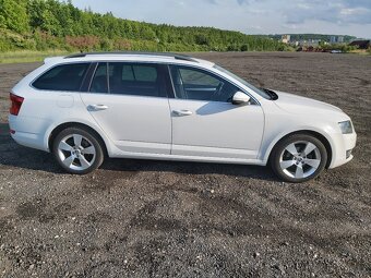 Prodám Škoda Octavia 3, 1,6tdi 77kw, tažné zařízení, xenony - 4