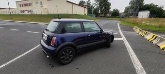 Mini Cooper One R51 - 4