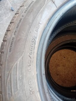 Letní pneu 215/60 R17 96 H - 4