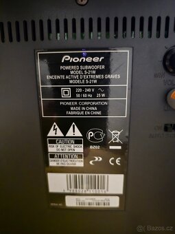 AV receiver DENON, sloupové reproduktory, aktivní subwoofer - 4
