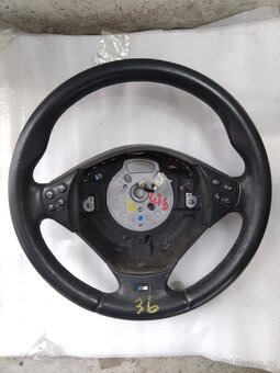 Volant BMW - 4