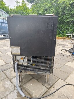 Výrobník ledu Brema 316 a - q - 4