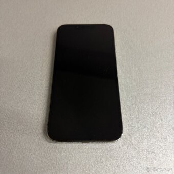 iPhone 13 Pro 256GB graphite, pěkný stav, rok záruka - 4