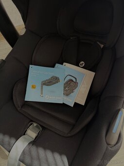 Maxi Cosi se základnou + dárky zdarma - 4