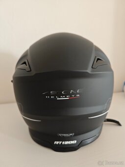 Přilba na motorku - 4