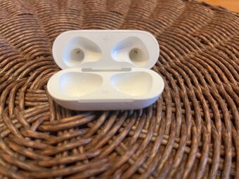Nabíjecí pouzdro airpods 3.generce - 4