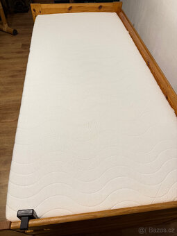 Zdravotní postel s elektrickým roštem a zdravotní matrací - 4