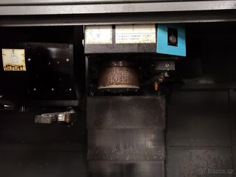 Obráběcí centrum (vertikální) HURCO VMX 30i - 4