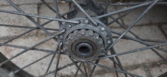 Jawa pérák zadní kolo - 4