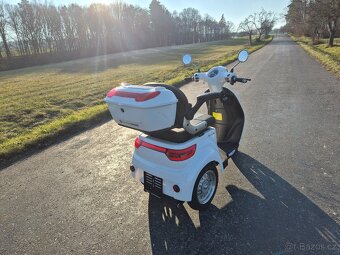 Prodám elektrickou tříkolku Hecht citis max - 4