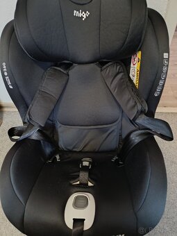 Autosedačka Onyx i-Size 360° 0-18kg - 4