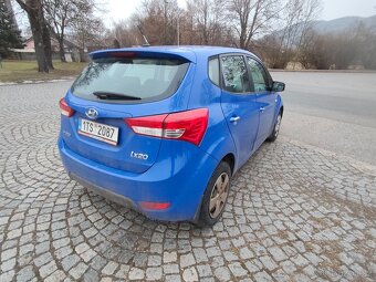 Hyundai ix20 1.4 nafta - 4