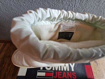 Snehule Tommy Jeans, vel. 38, bile, kremove - 4