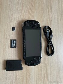 PSP 2000 playstation portable - 4