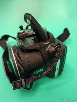 Prodám Digitální fotoaparát Kodak ASTRO ZOOM AZ425 černý - 4