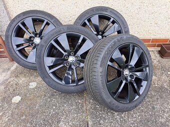 Kola Superb 235/45 R18 Zenith - 4