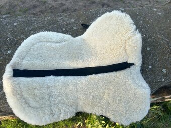 Beránek pod sedlo Equiline - 4