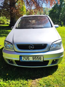 Opel Zafira A 2,2DTI se servisní historií 7míst - 4