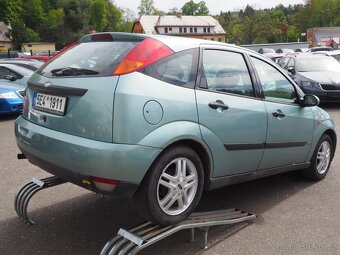 2001 Ford Focus 1.6I, LPG - 4