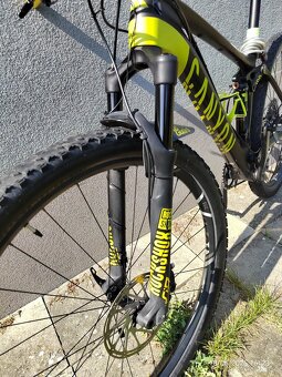Canyon Lux CF 8.0 Pro Race - 4