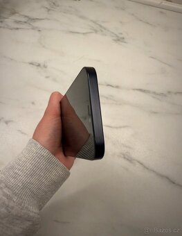 Apple iPhone 12 64GB - 4