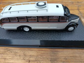 Model autobusu Reo speedwagon 1946 - 4