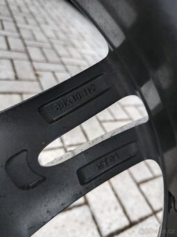Originál Mercedes 5x112 R18 - 4