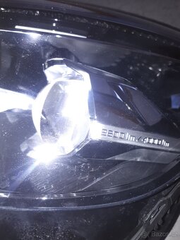 Peugeot 5008 světlomety - 4