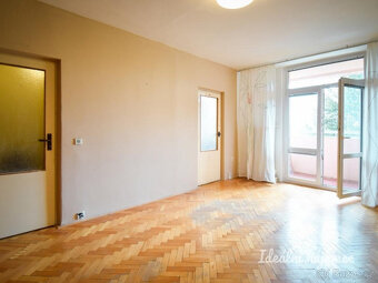 Pronájem bytu 1+1, Halasovo náměstí, Lesná, 12 500 Kč/měs, 2 - 4